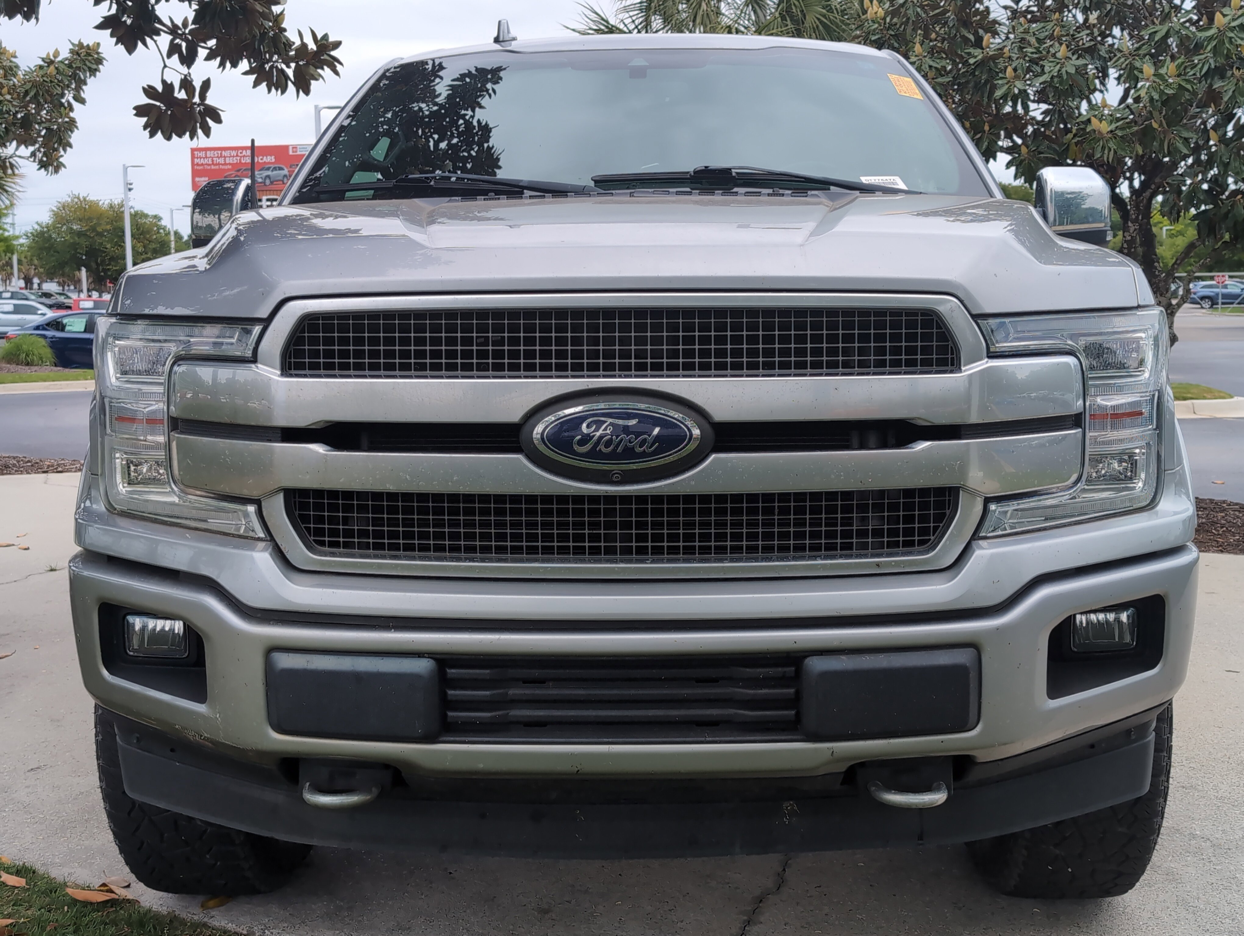 Used 2020 Ford F150 Platinum w/ Equipment Group 701A Luxury AWD/4WD image 3
