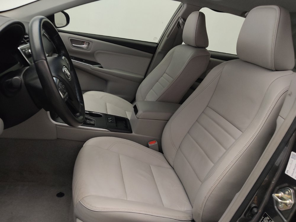 Used 2015 Toyota Camry XLE FWD image 17