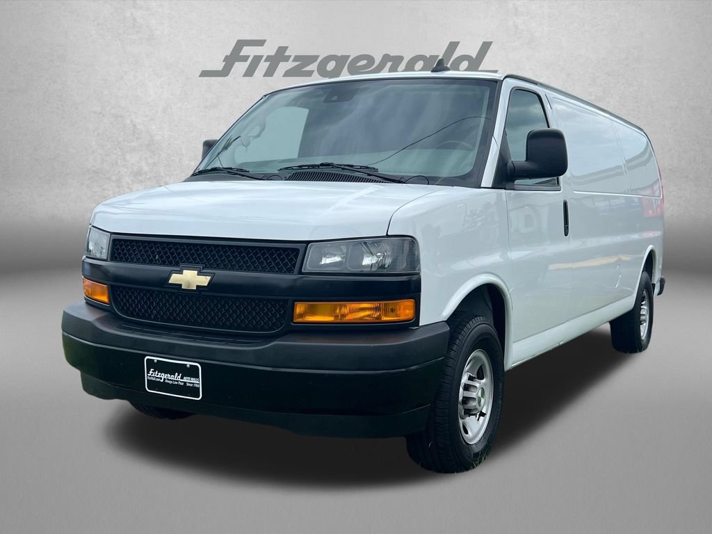 Used 2023 Chevrolet Express 2500 Extended w/ Driver Convenience Package RWD video 2