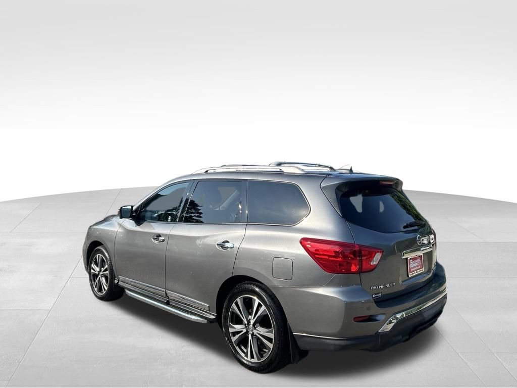 Used 2020 Nissan Pathfinder Platinum w/ Cargo Package AWD/4WD image 3