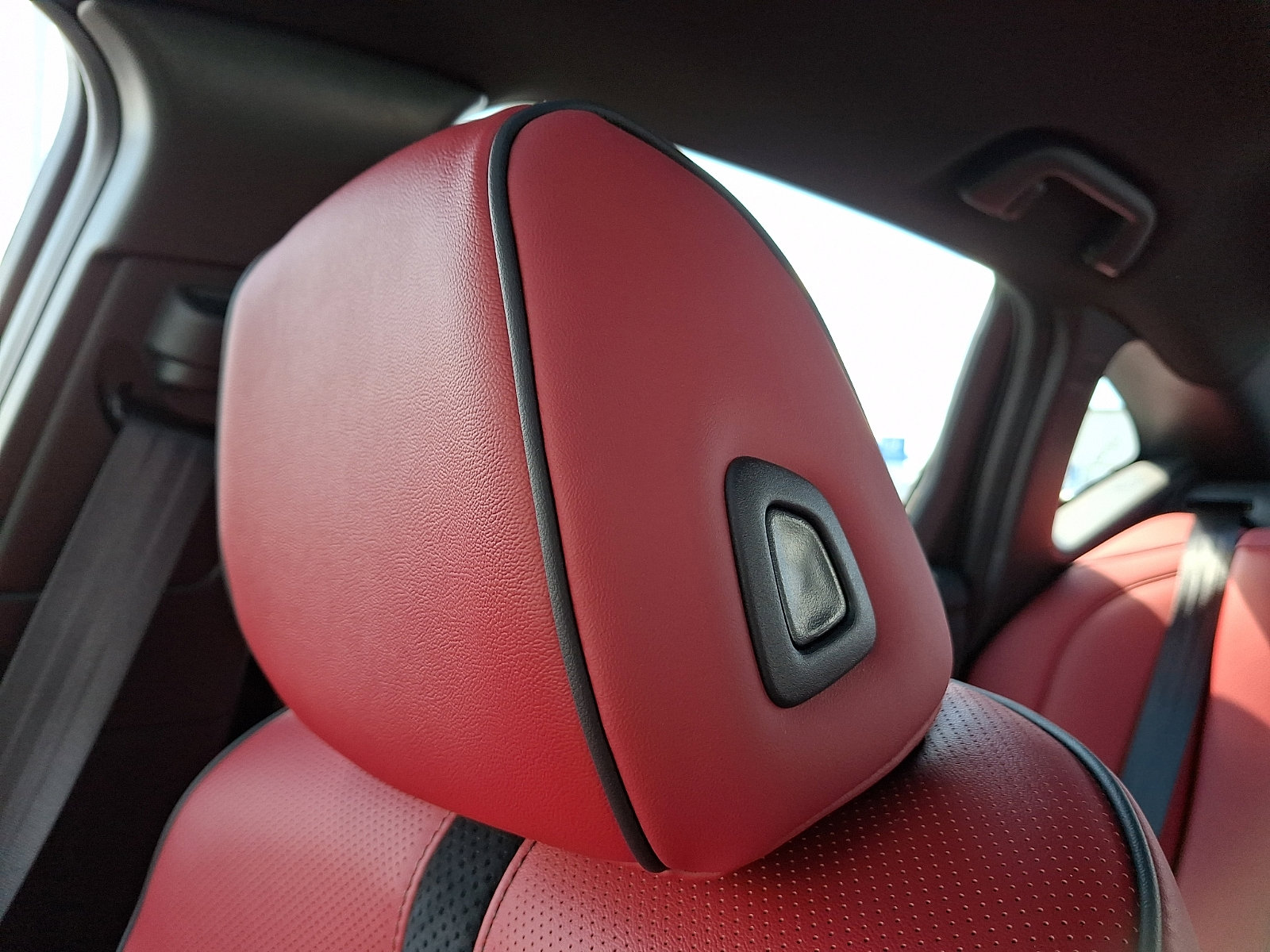 Used 2025 Acura TLX SH-AWD w/ A-SPEC Pkg image 13