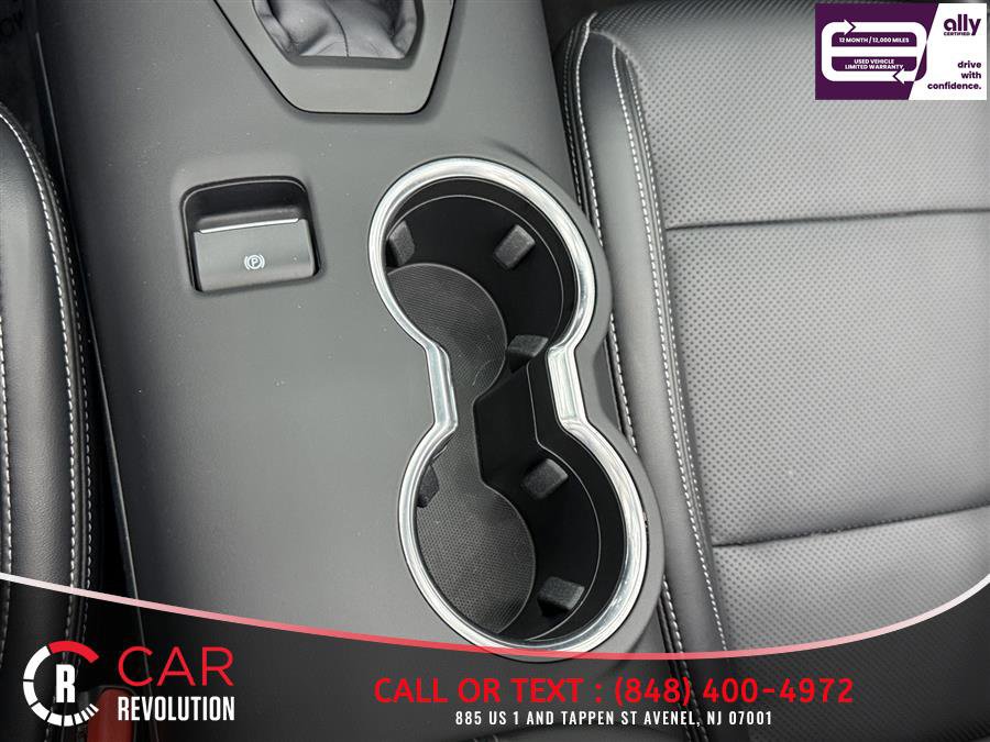 Used 2025 Ford Mustang Premium RWD image 28