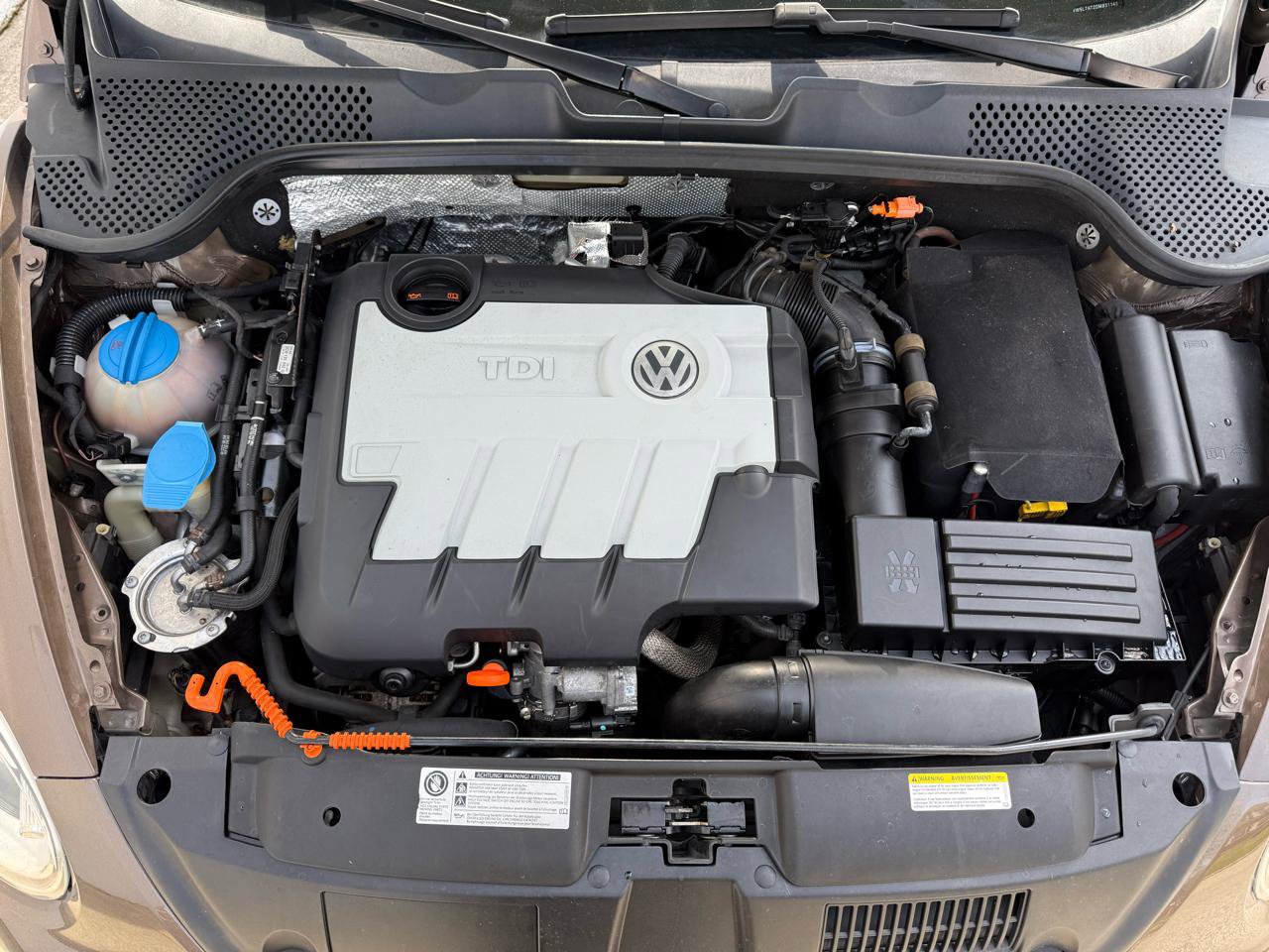 Used 2013 Volkswagen Beetle TDI FWD image 34