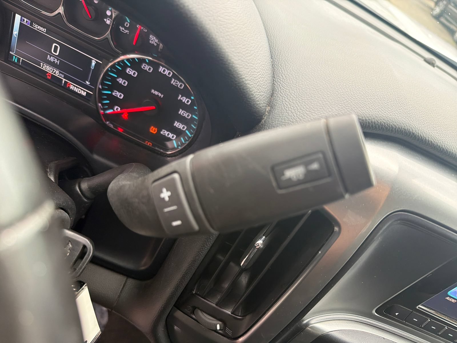 Used 2015 Chevrolet Silverado 1500 LT AWD/4WD image 23