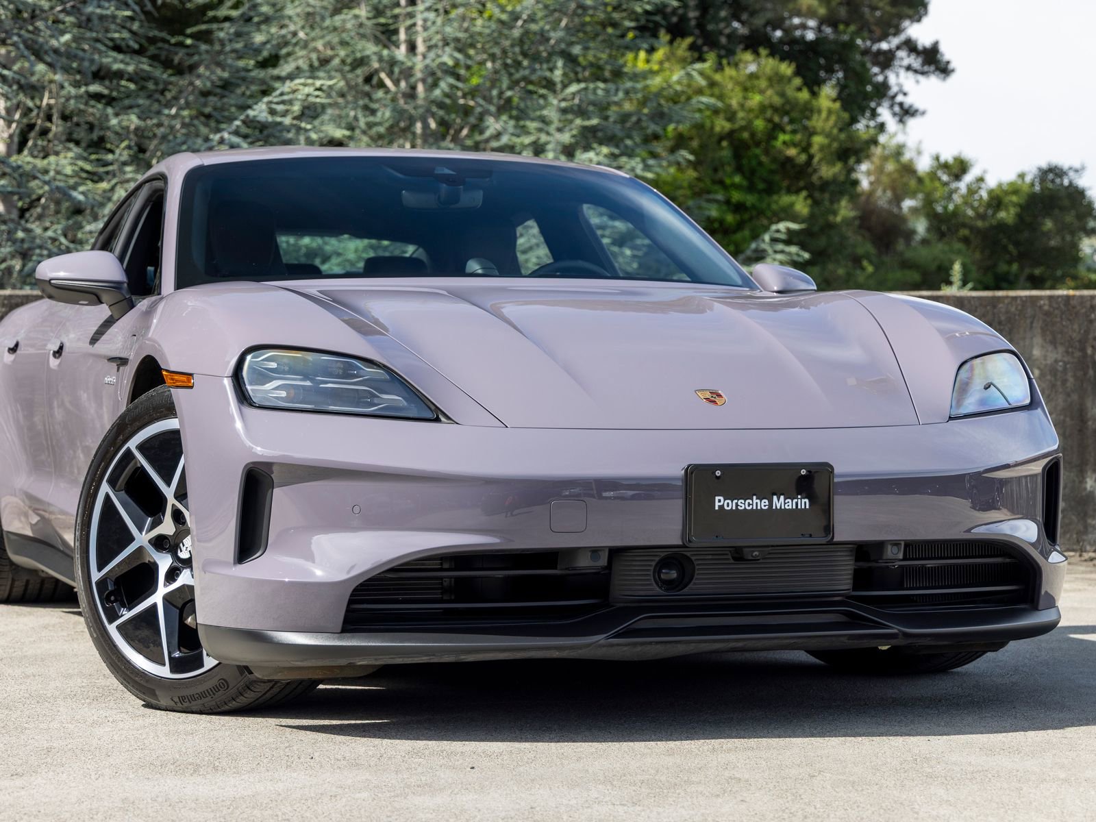 Certified 2025 Porsche Taycan image 9