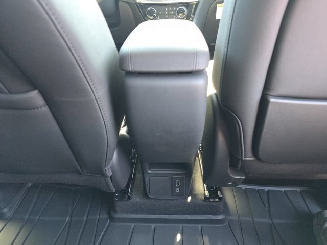 Used 2024 Buick Encore GX Sport Touring w/ Comfort Package FWD image 21