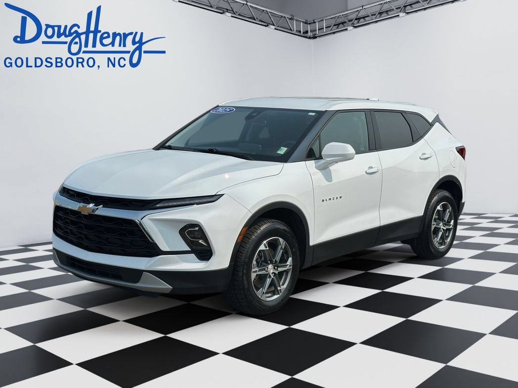 Used 2025 Chevrolet Blazer LT