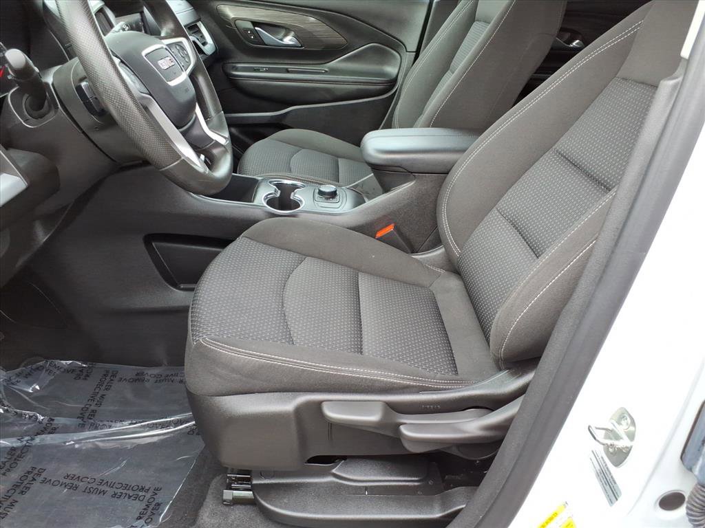 Certified 2023 GMC Terrain SLE w/ Elevation Edition image 14