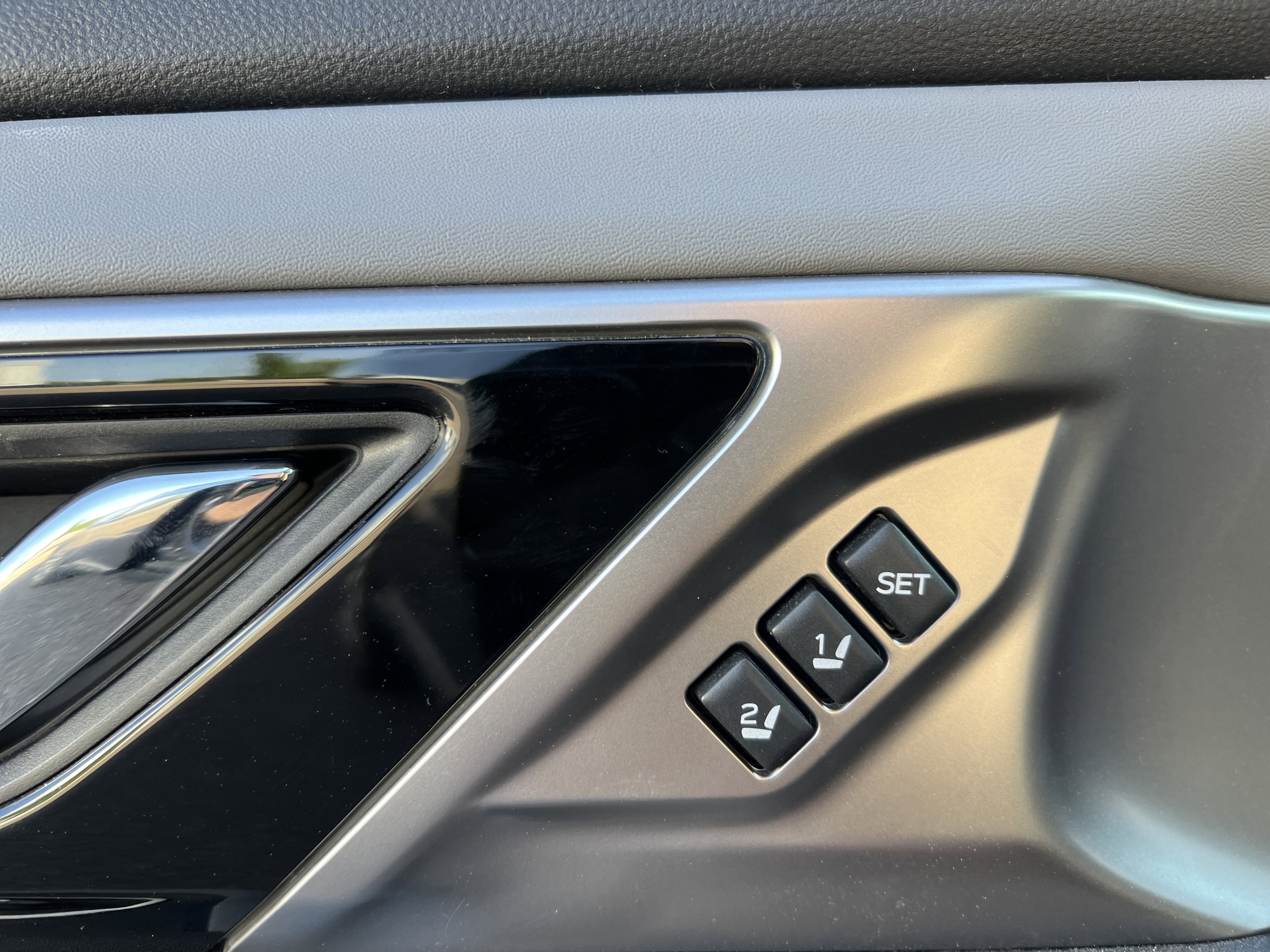 Used 2022 Subaru Outback Limited AWD/4WD image 6