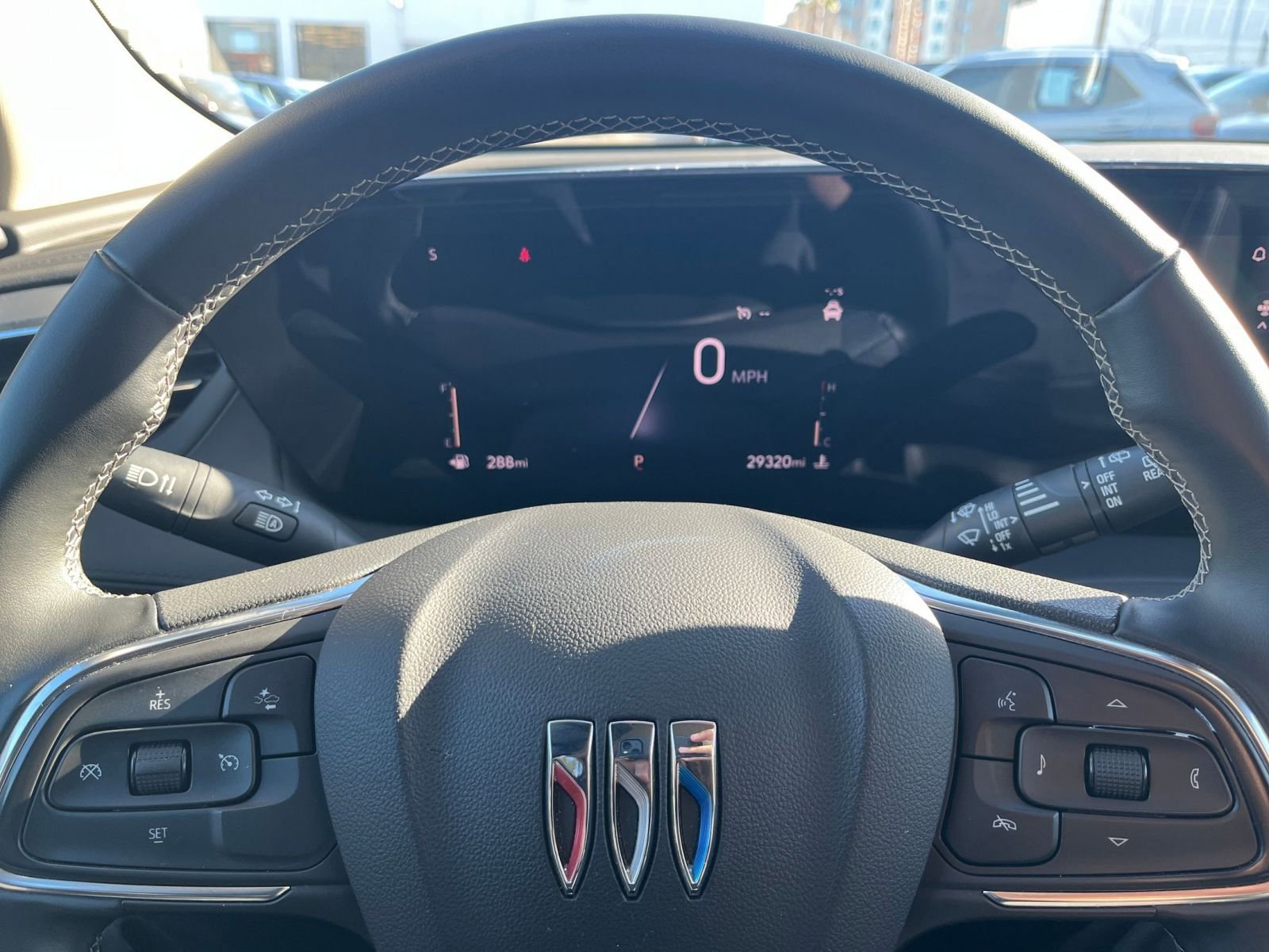 Used 2025 Buick Encore GX Preferred image 27