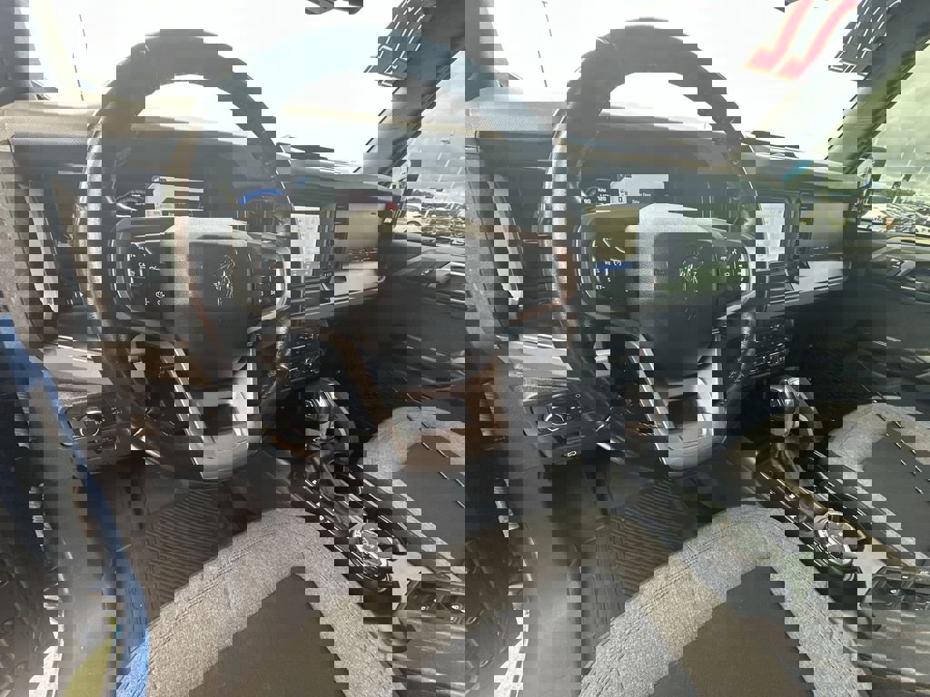 Used 2022 Ford Bronco Big Bend image 9