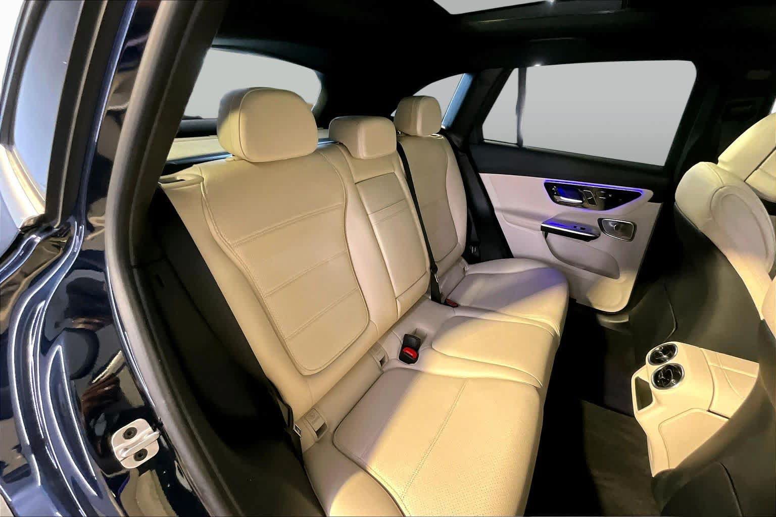 Used 2024 Mercedes-Benz GLC 300 4MATIC image 20