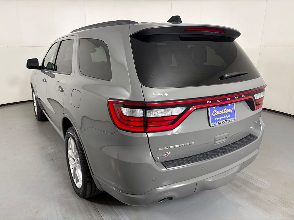 Used 2025 Dodge Durango GT AWD/4WD image 7