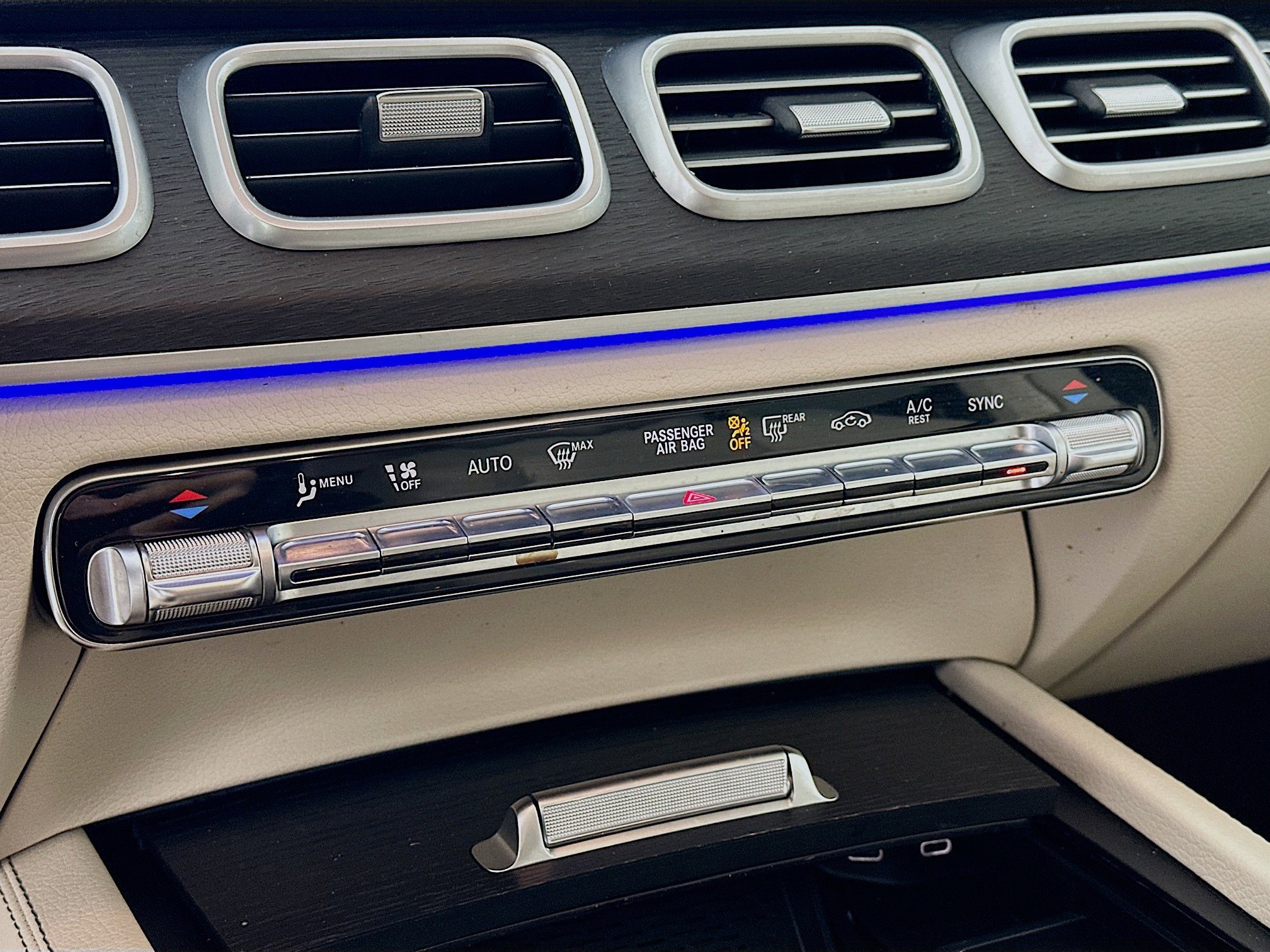 Certified 2024 Mercedes-Benz GLE 350 4MATIC image 20