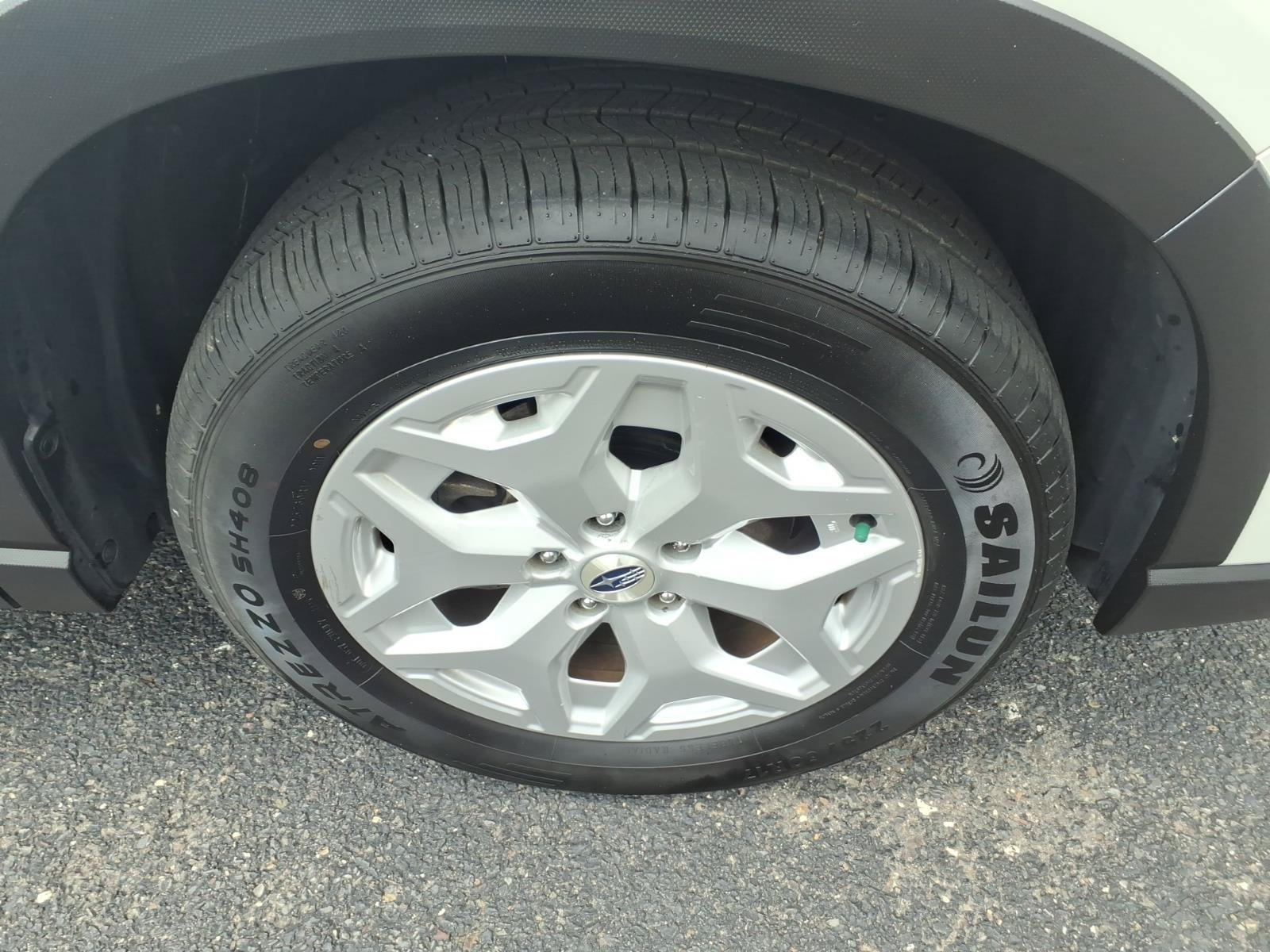 Used 2020 Subaru Forester w/ Alloy Wheel Package AWD/4WD image 7