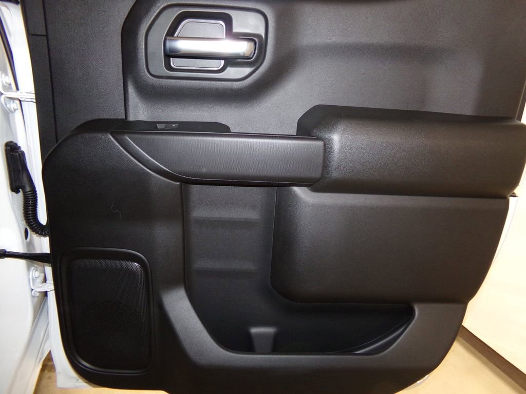 New 2026 Chevrolet Silverado 1500 W/T w/ WT Value Package image 9