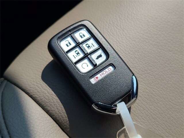 Used 2024 Honda Odyssey Touring image 29