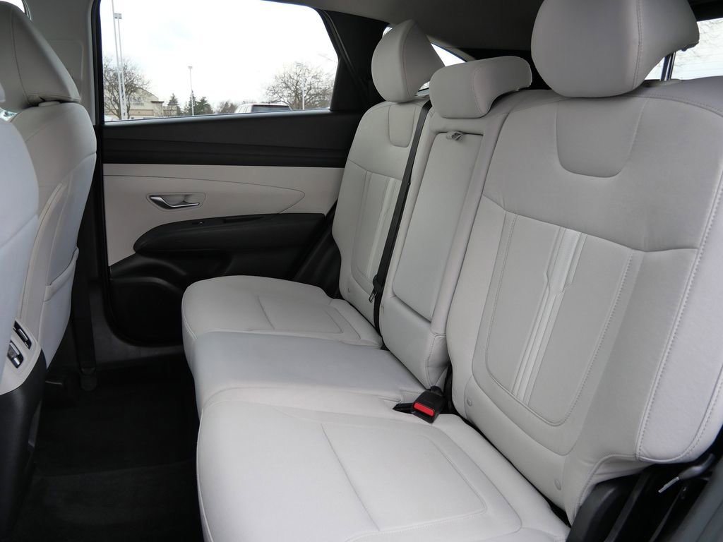 Used 2025 Hyundai Tucson SEL FWD image 27