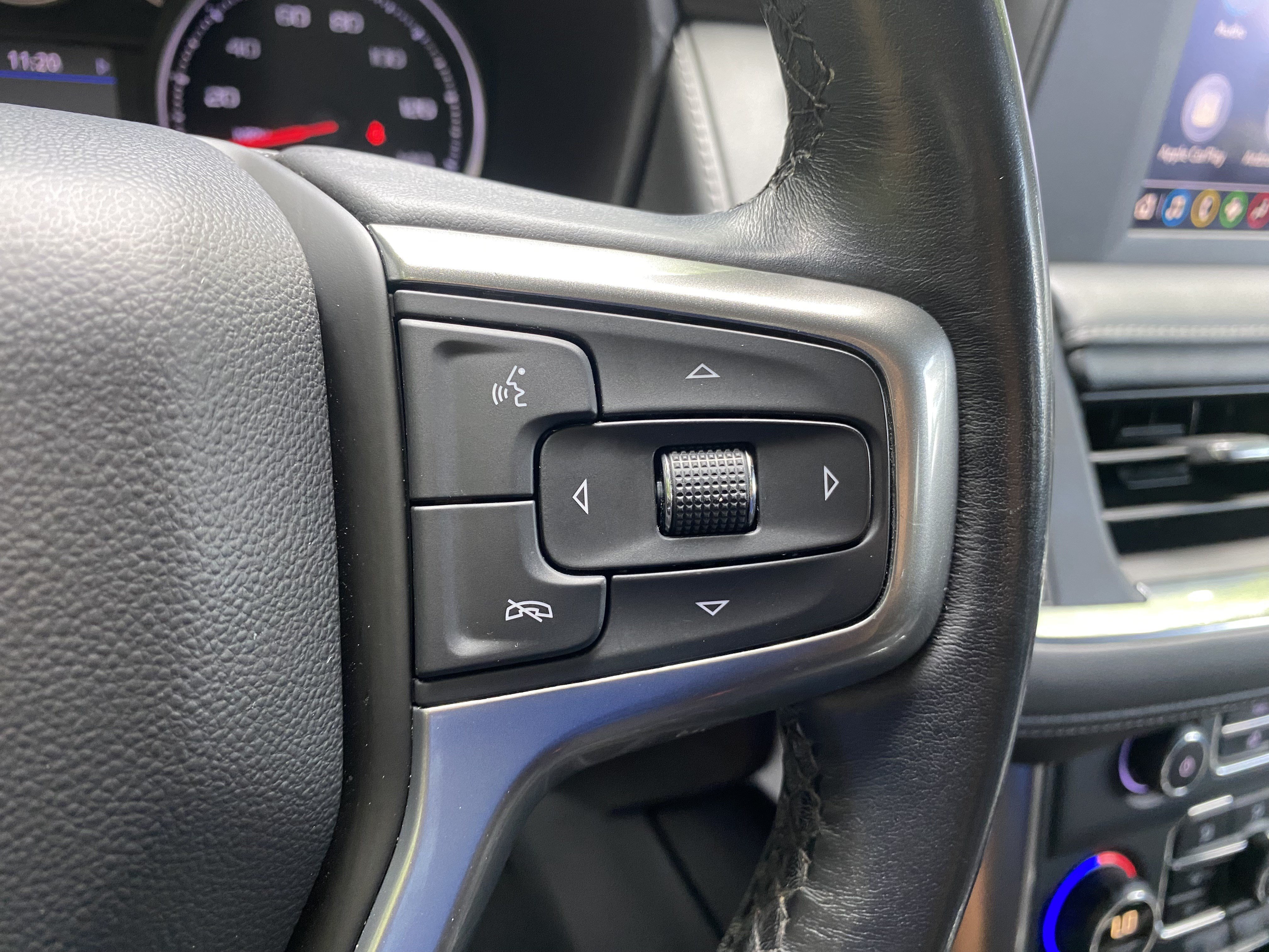 Used 2022 Chevrolet Tahoe LS RWD image 21