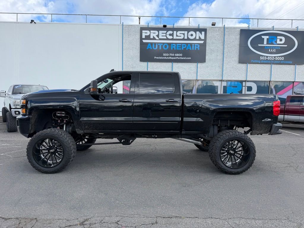 Used 2019 Chevrolet Silverado 2500 LTZ w/ Duramax Plus Package AWD/4WD image 2