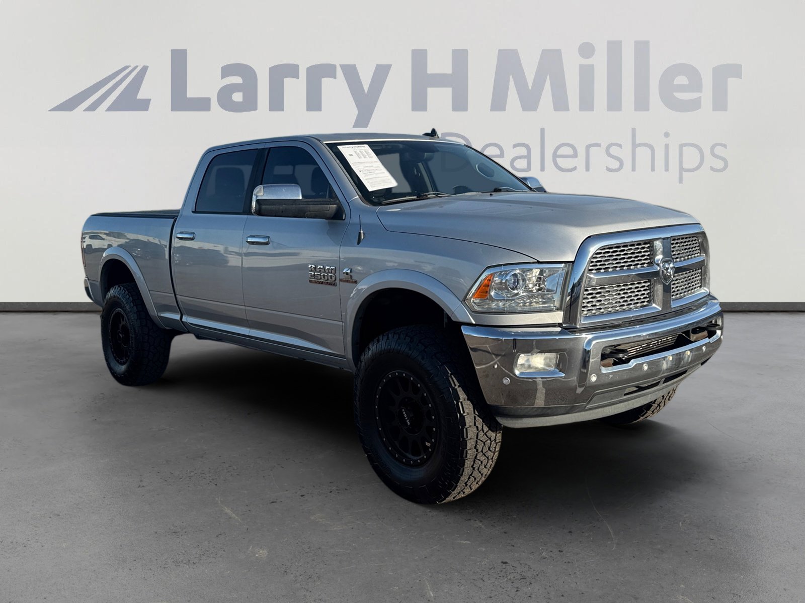 Used 2017 RAM 2500 Laramie image 7