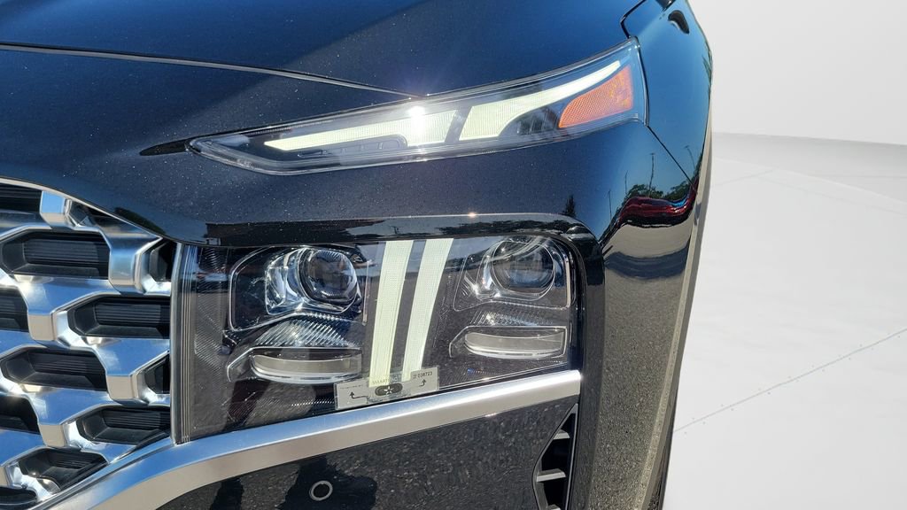 Used 2023 Hyundai Santa Fe Limited image 33