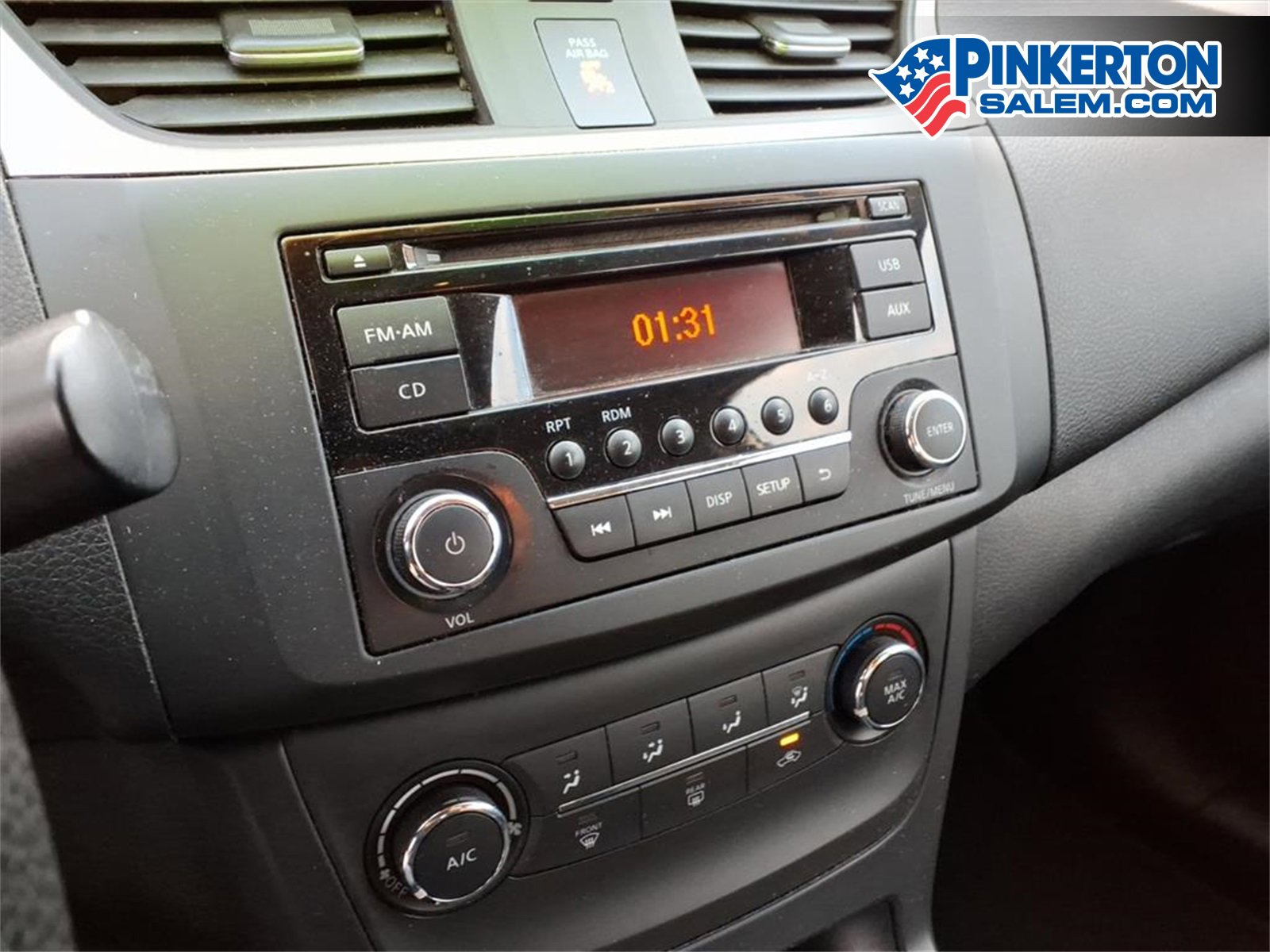 Used 2016 Nissan Sentra S image 21