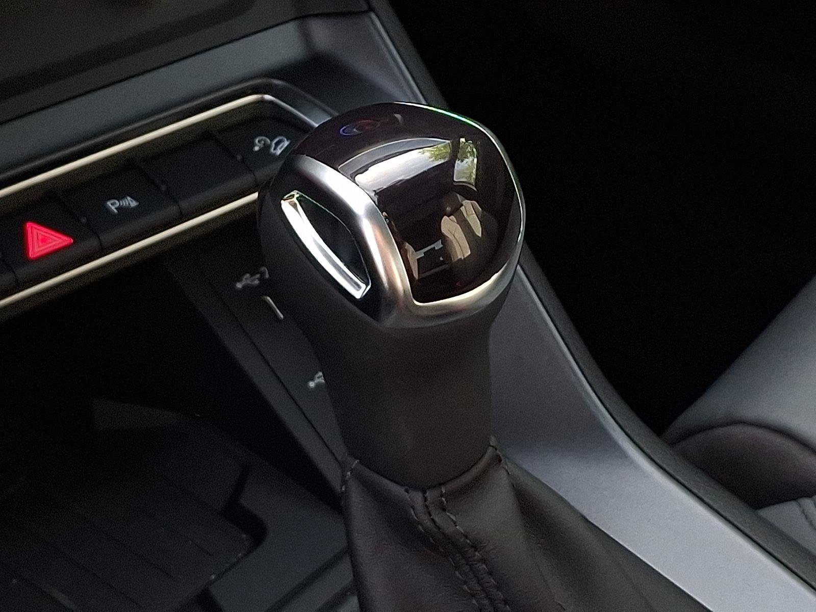 Certified 2025 Audi Q3 2.0T Premium w/ Convenience Package image 15