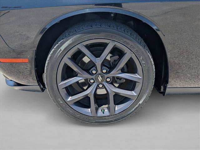 Used 2019 Dodge Challenger SXT w/ Blacktop Package RWD image 24