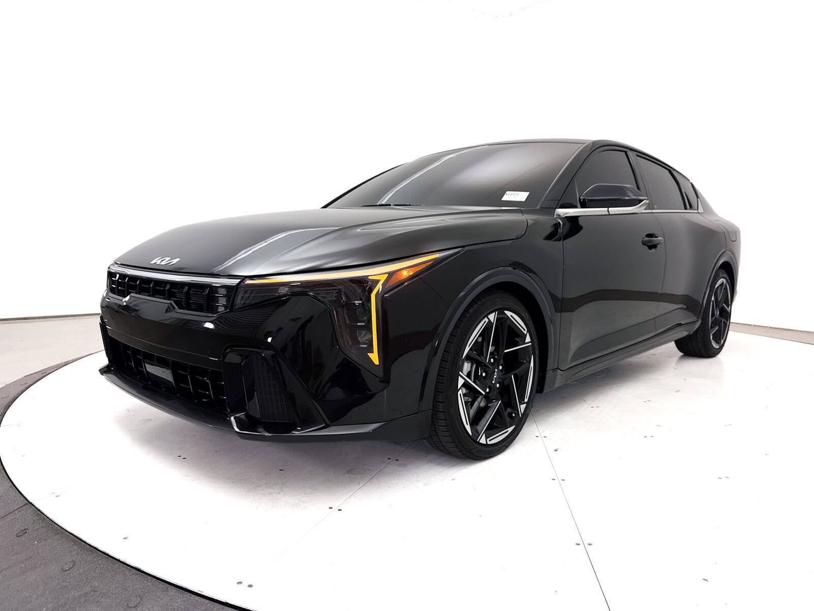 Used 2025 Kia K4 GT-Line Turbo w/ GT-Line Premium Package FWD image 15