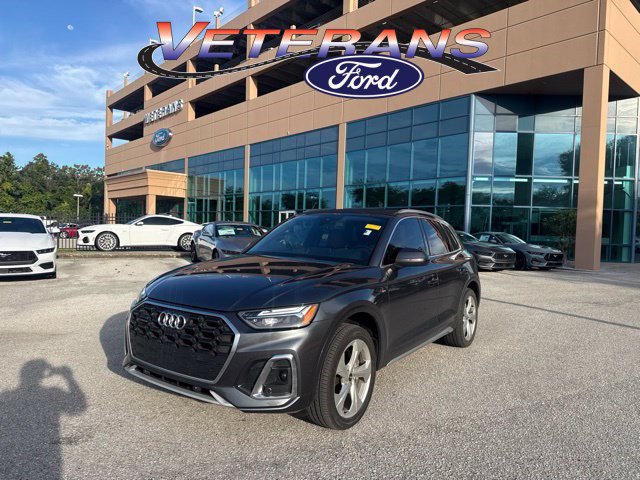 Used 2022 Audi Q5 2.0T Premium Plus w/ Premium Plus Package AWD/4WD image 1