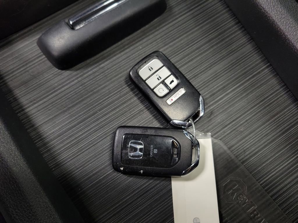 Used 2022 Honda Pilot Special Edition image 16