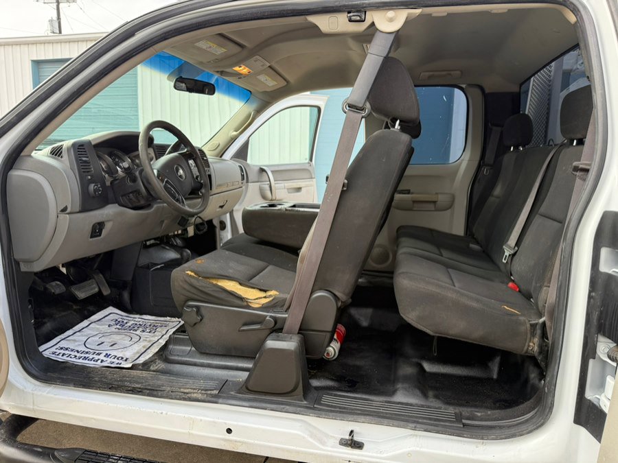 Used 2013 Chevrolet Silverado 3500 W/T image 18