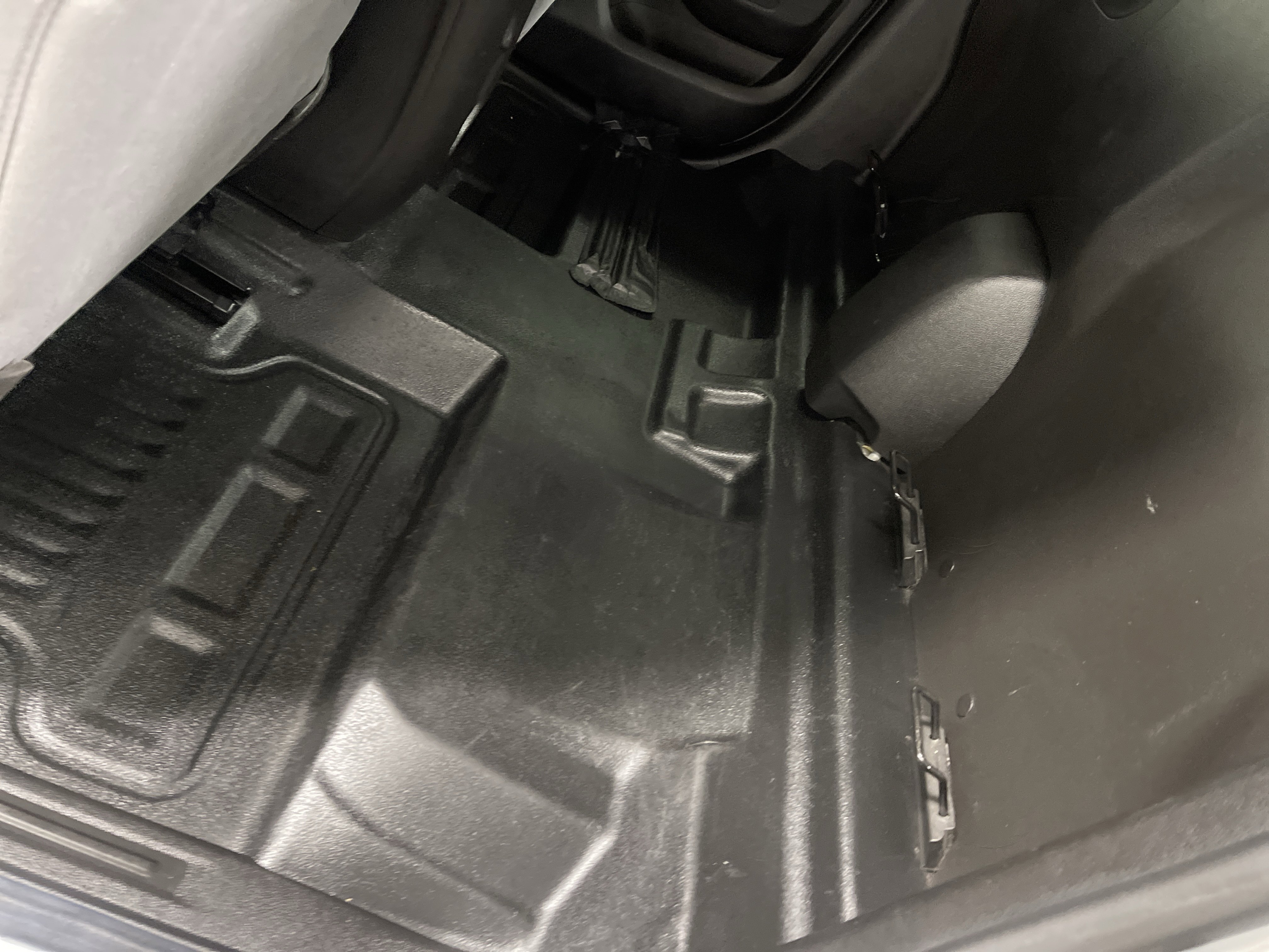 Used 2019 Chevrolet Colorado W/T image 15