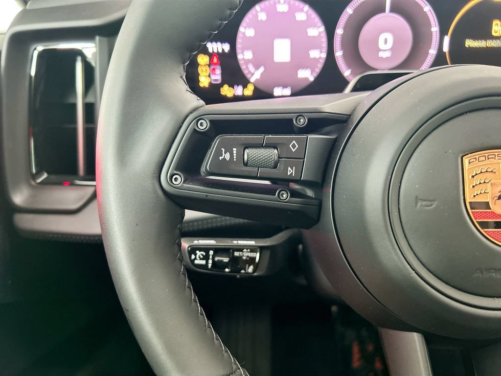 New 2026 Porsche Cayenne Electric AWD/4WD image 13