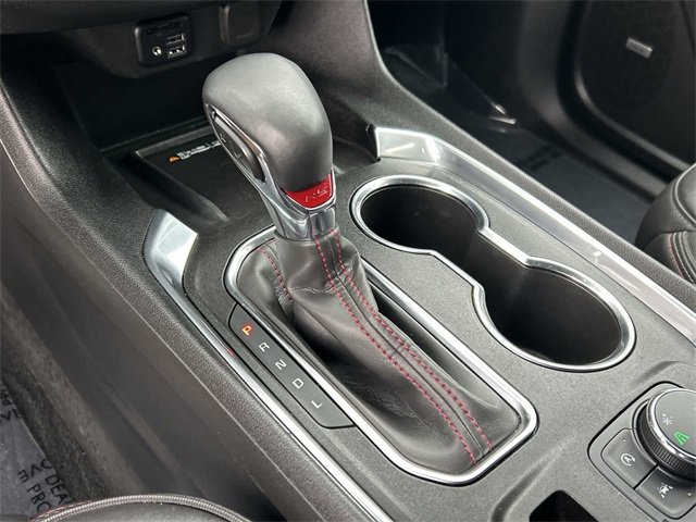 Used 2023 Chevrolet Traverse RS image 30