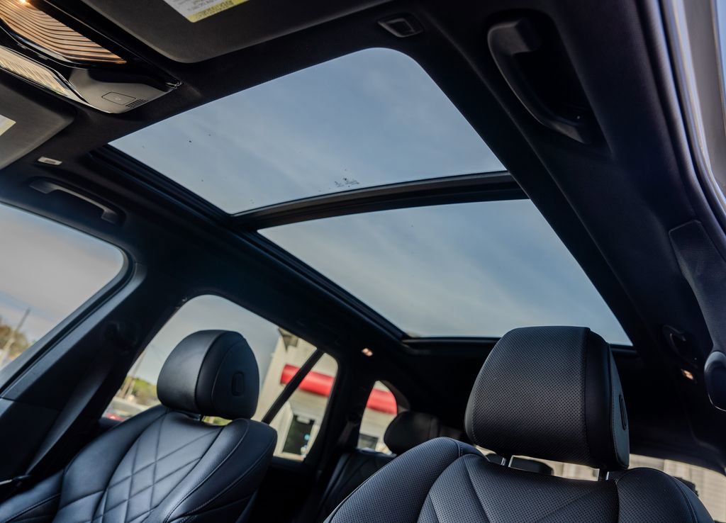 Used 2023 BMW X5 sDrive40i w/ M Sport Package RWD image 18