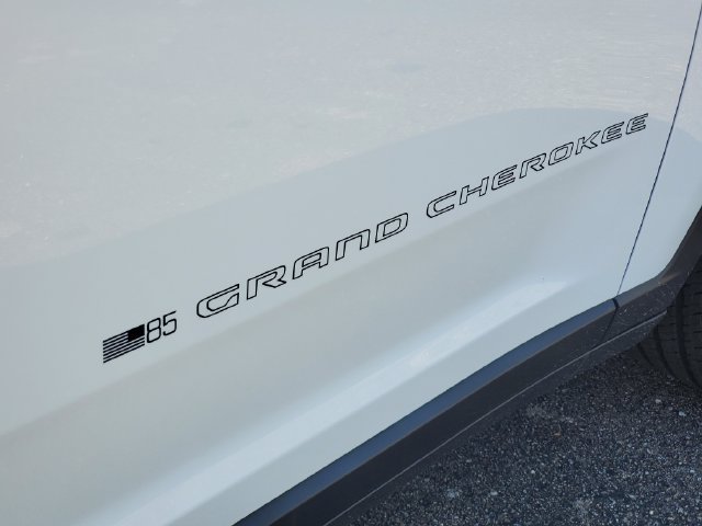 New 2026 Jeep Grand Cherokee L Limited AWD/4WD image 7