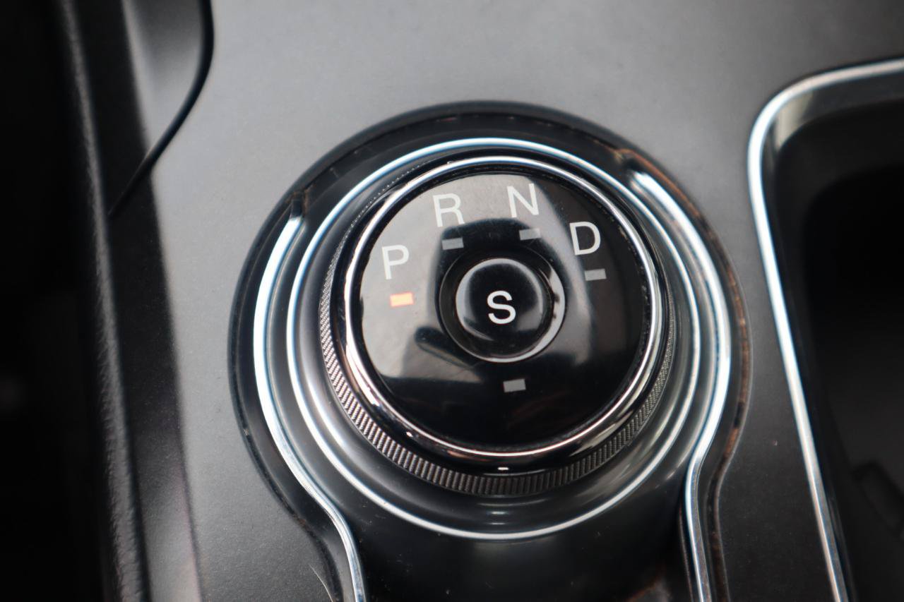 Used 2019 Ford Fusion SE w/ Equipment Group 151A FWD image 79
