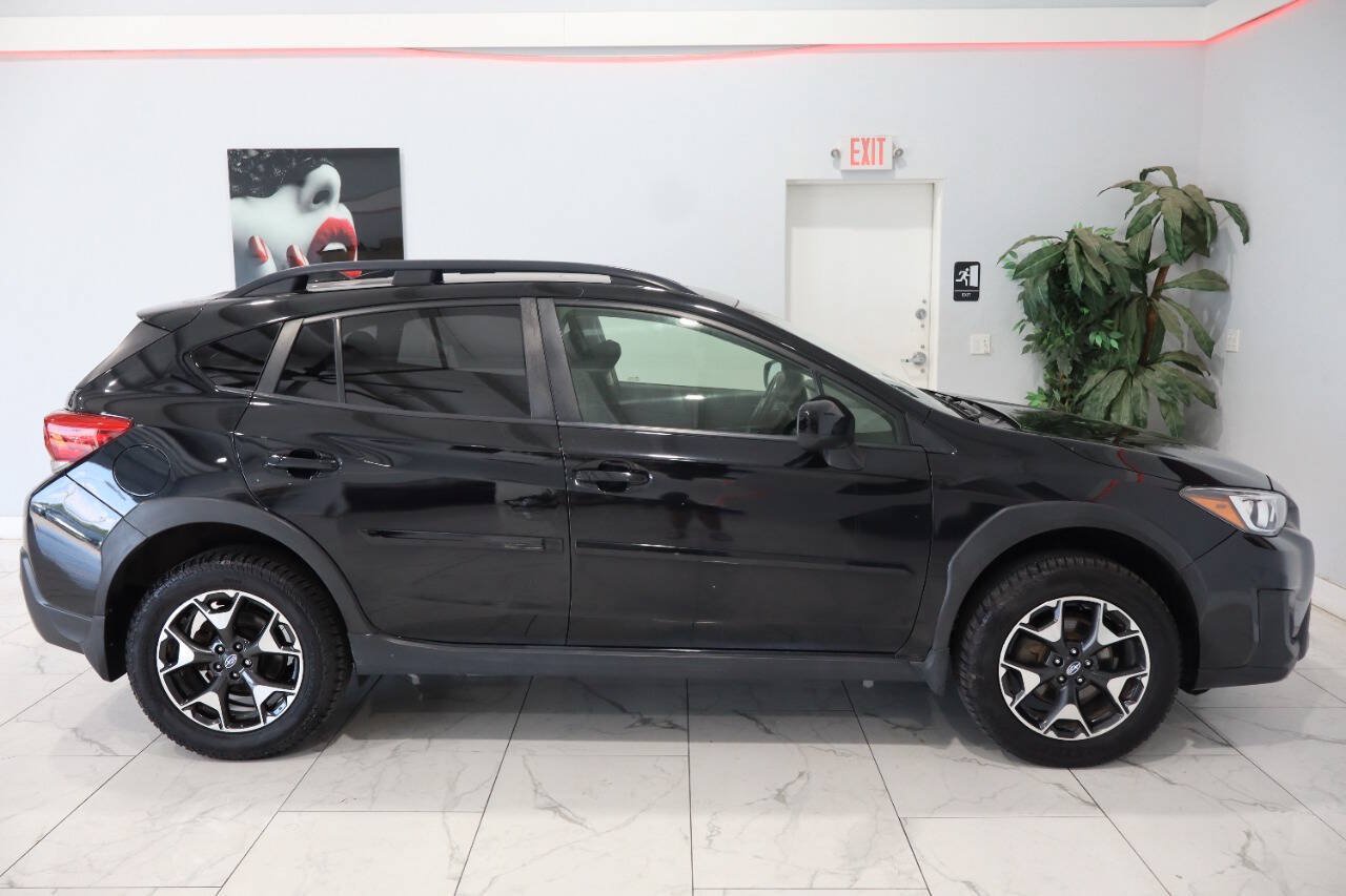Used 2019 Subaru Crosstrek 2.0i Premium AWD/4WD image 3