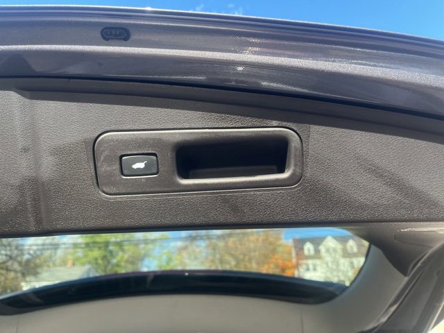 Used 2020 Acura MDX SH-AWD w/ Technology Package image 14