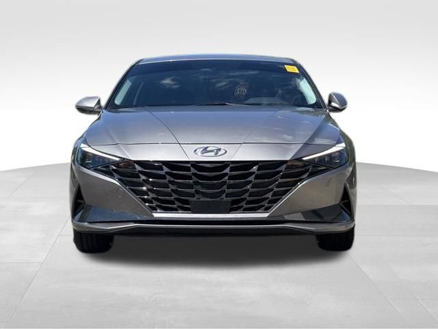 Used 2023 Hyundai Elantra Limited FWD image 11