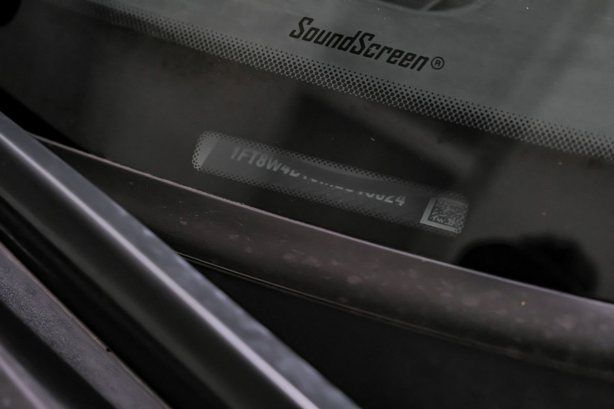 Used 2021 Ford F450 Platinum w/ FX4 Off-Road Package image 66