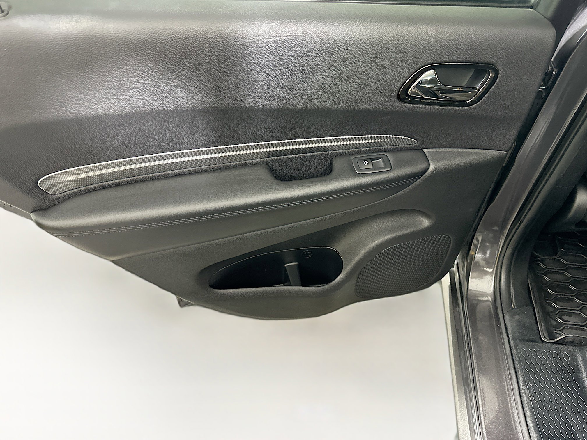 Used 2020 Dodge Durango GT w/ Blacktop Package RWD image 24