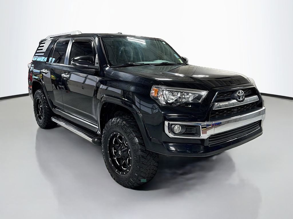 Used 2017 Toyota 4Runner Limited AWD/4WD image 3