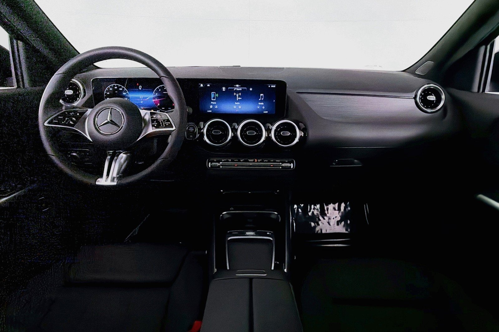 New 2026 Mercedes-Benz GLA 250 image 4