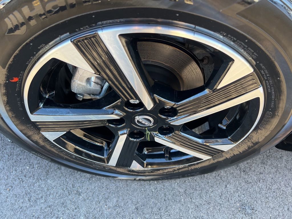 Certified 2024 Nissan Sentra SV image 37