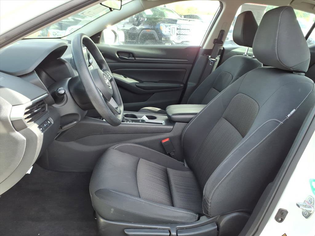Used 2024 Nissan Altima 2.5 S image 19