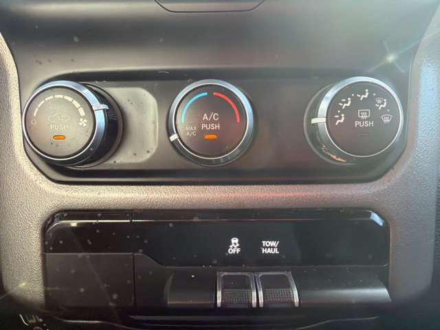 Used 2020 RAM 1500 Big Horn AWD/4WD image 38