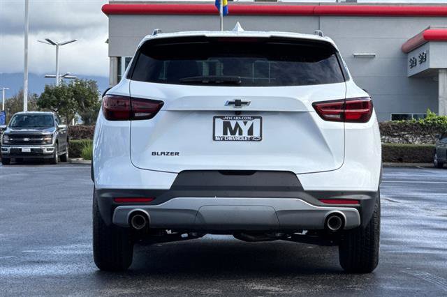 New 2026 Chevrolet Blazer LT image 5